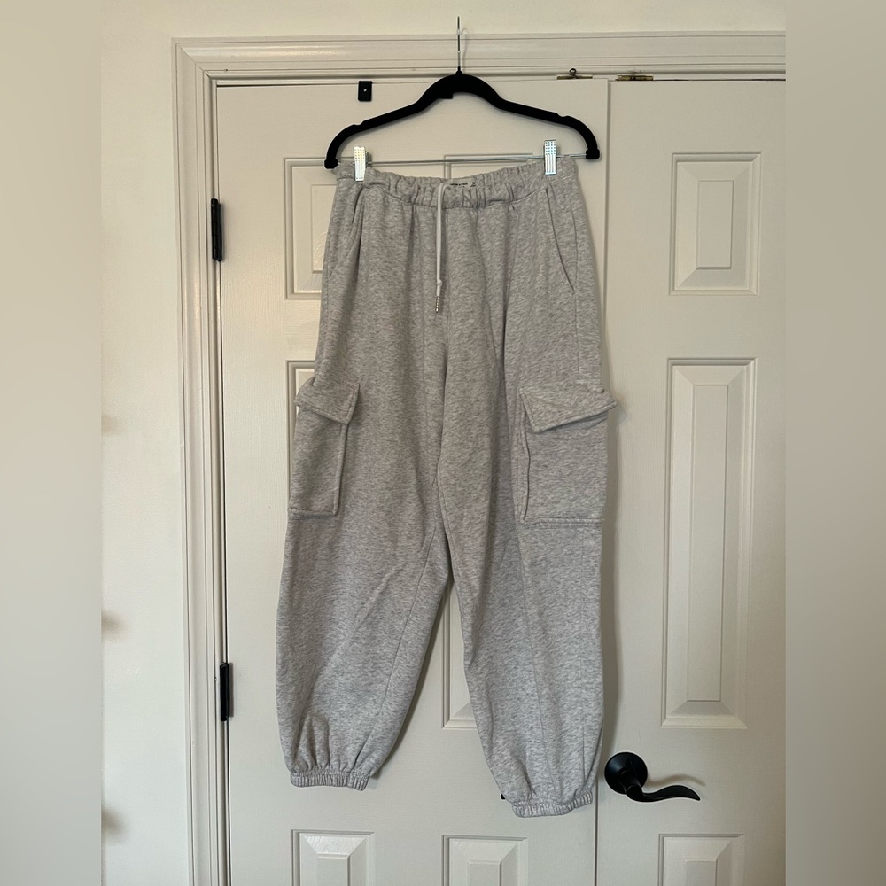 Grey Abercrombie Cargo Sweatpants